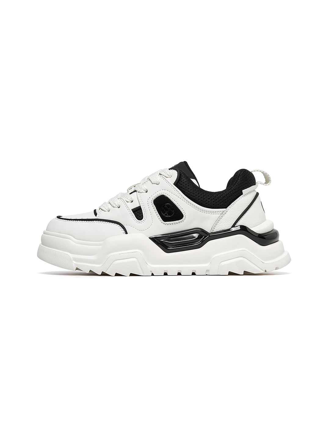 Black White Cutout Platform Sneakers - Skipkicks