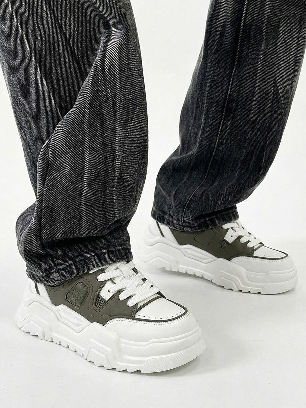 Black White Cutout Platform Sneakers - Skipkicks