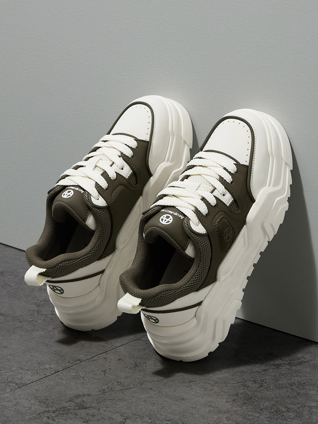 Black White Cutout Platform Sneakers - Skipkicks