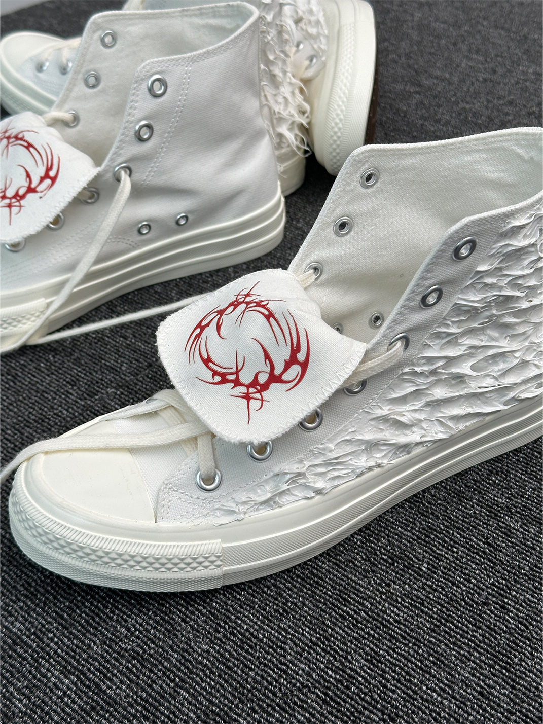 Silicone-Relief Platform High-Top Sneakers - Skipkicks