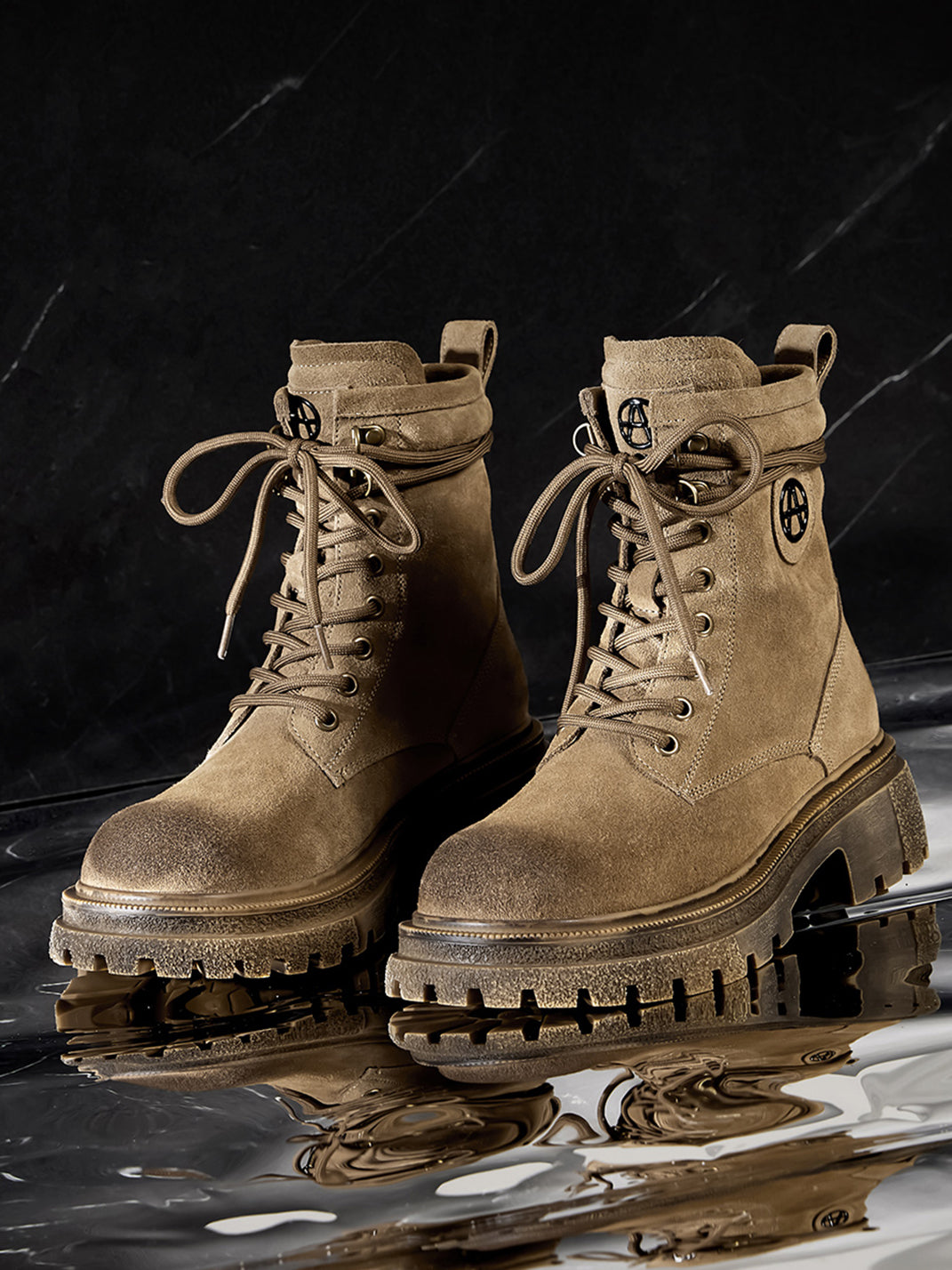 Brown Distressed Platform Combat Boots - Skipkicks