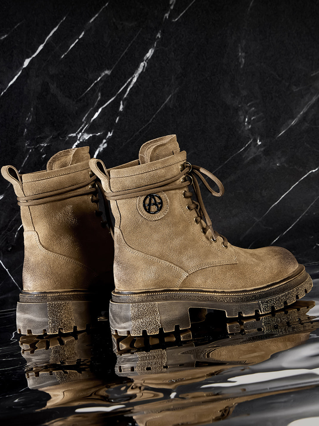 Brown Distressed Platform Combat Boots - Skipkicks