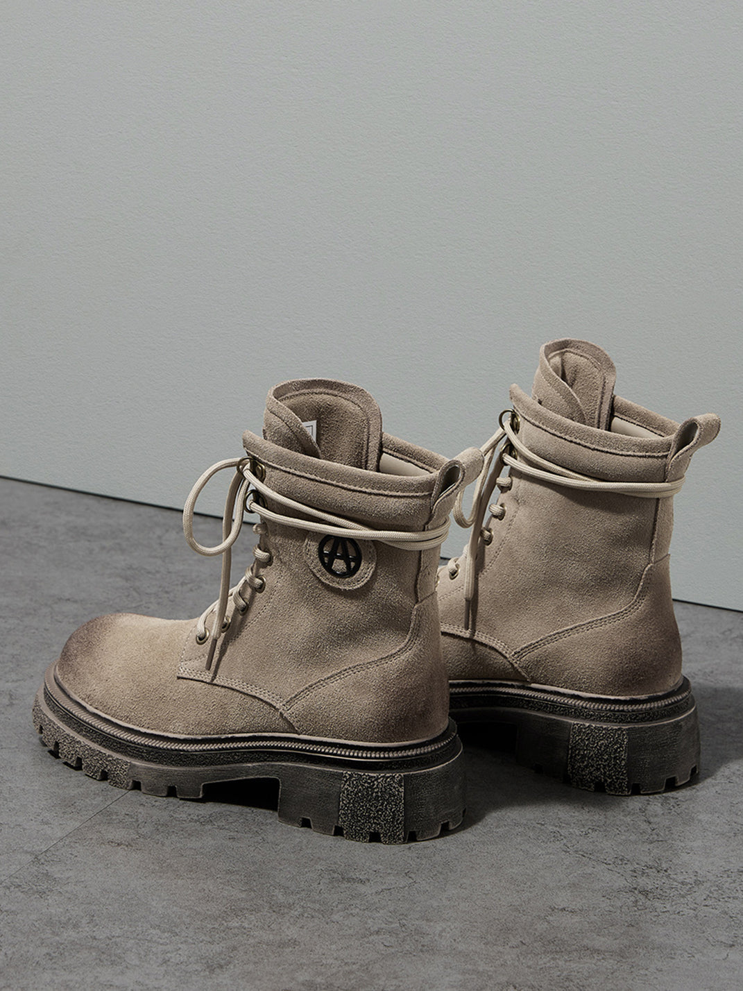 Brown Distressed Platform Combat Boots - Skipkicks