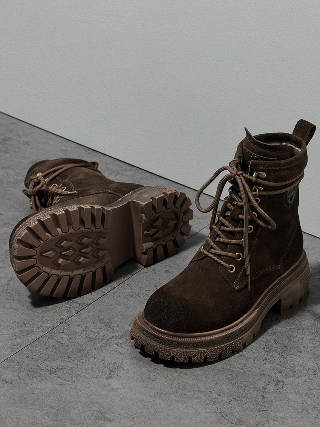 Brown Distressed Platform Combat Boots - Skipkicks