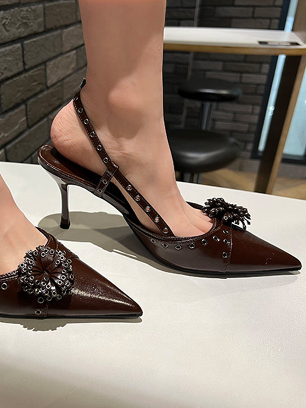 Brown Floral Pointed-Toe Slingback Heels - Skipkicks