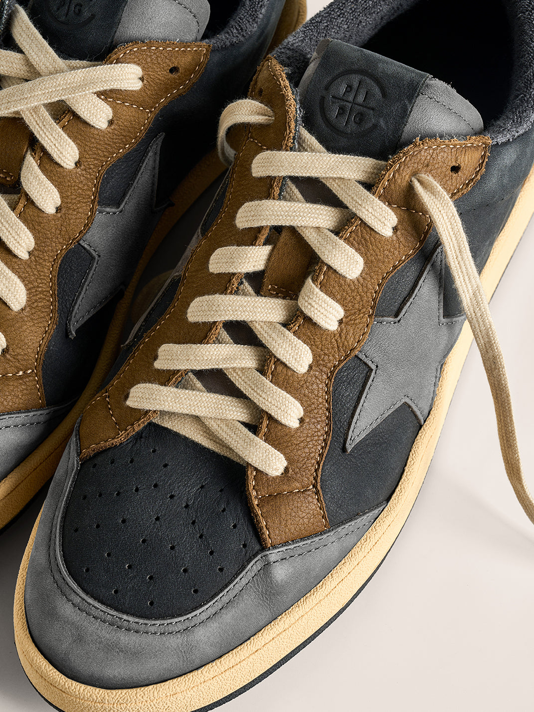 Brown Star Panel Retro Low-Top Sneakers - Skipkicks