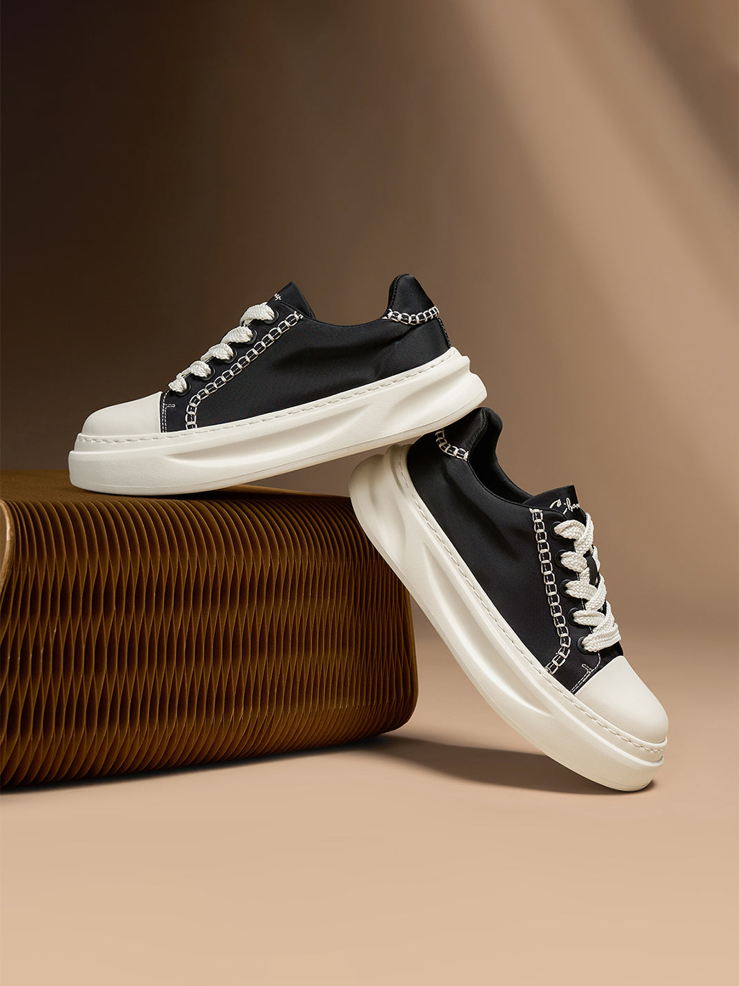 Black Chain-Trim Contrast-Stitch Platform Sneakers - Skipkicks