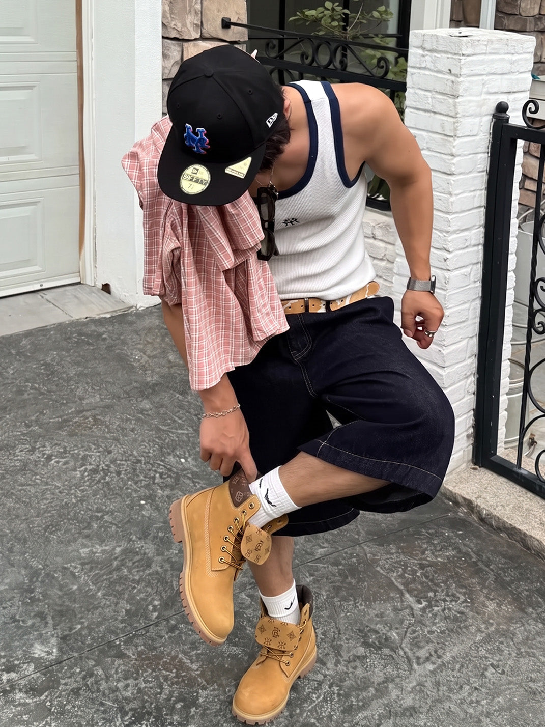 Wheat Contrast-Stitch Lug-Sole Work Boots - Skipkicks