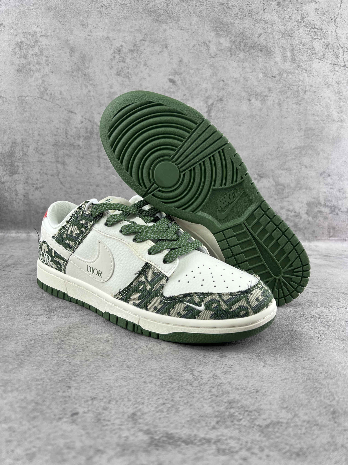 Custom SB Dunk Low x Dior XY1688 005 SneakerNational