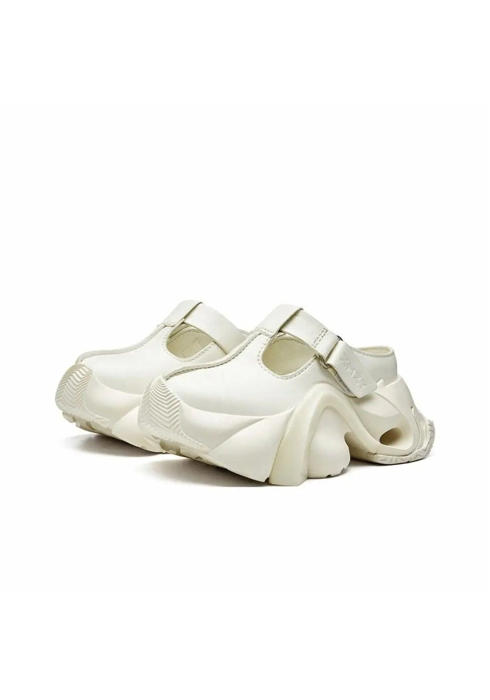 Black Platform Closed-Toe Slides - Skipkicks
