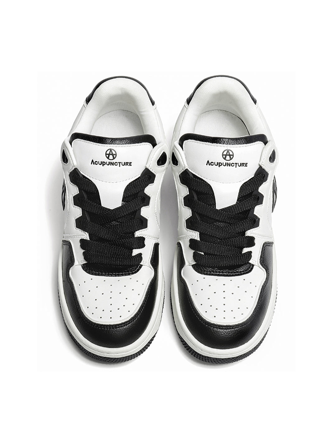 Circle-Logo Colorblock Skate Sneakers - Skipkicks
