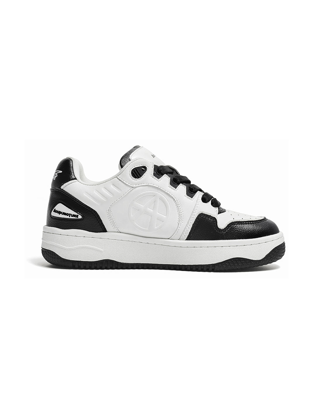 Circle-Logo Colorblock Skate Sneakers - Skipkicks