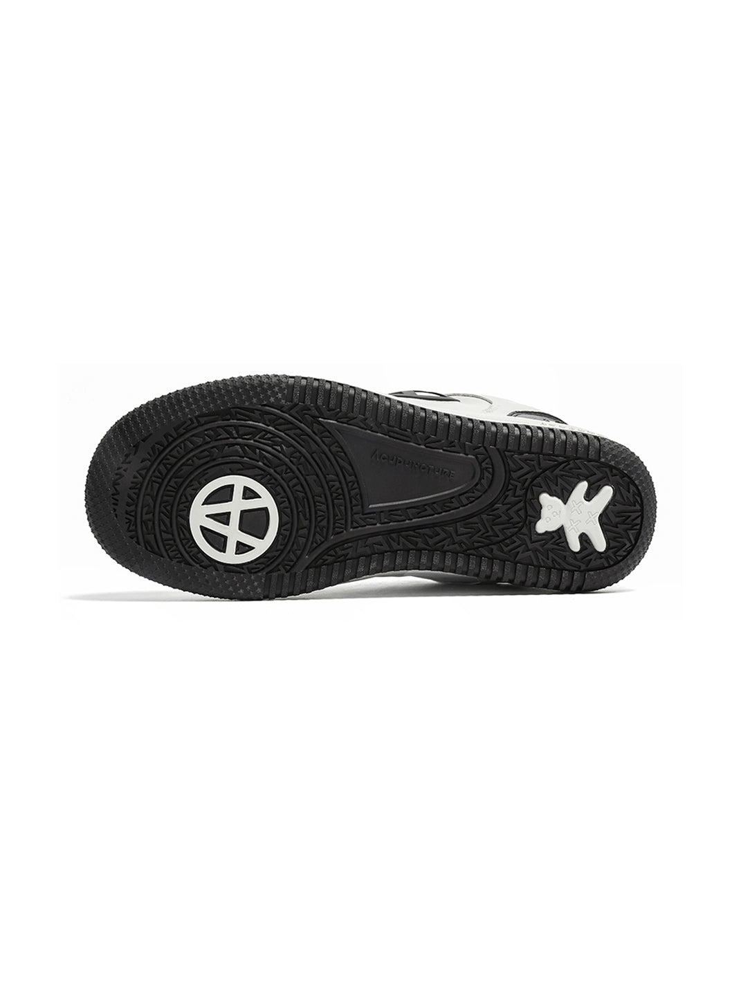 Circle-Logo Colorblock Skate Sneakers - Skipkicks