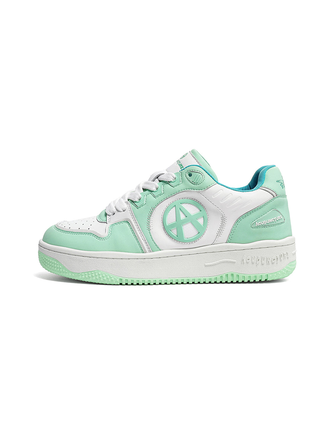 Circle-Logo Colorblock Skate Sneakers - Skipkicks