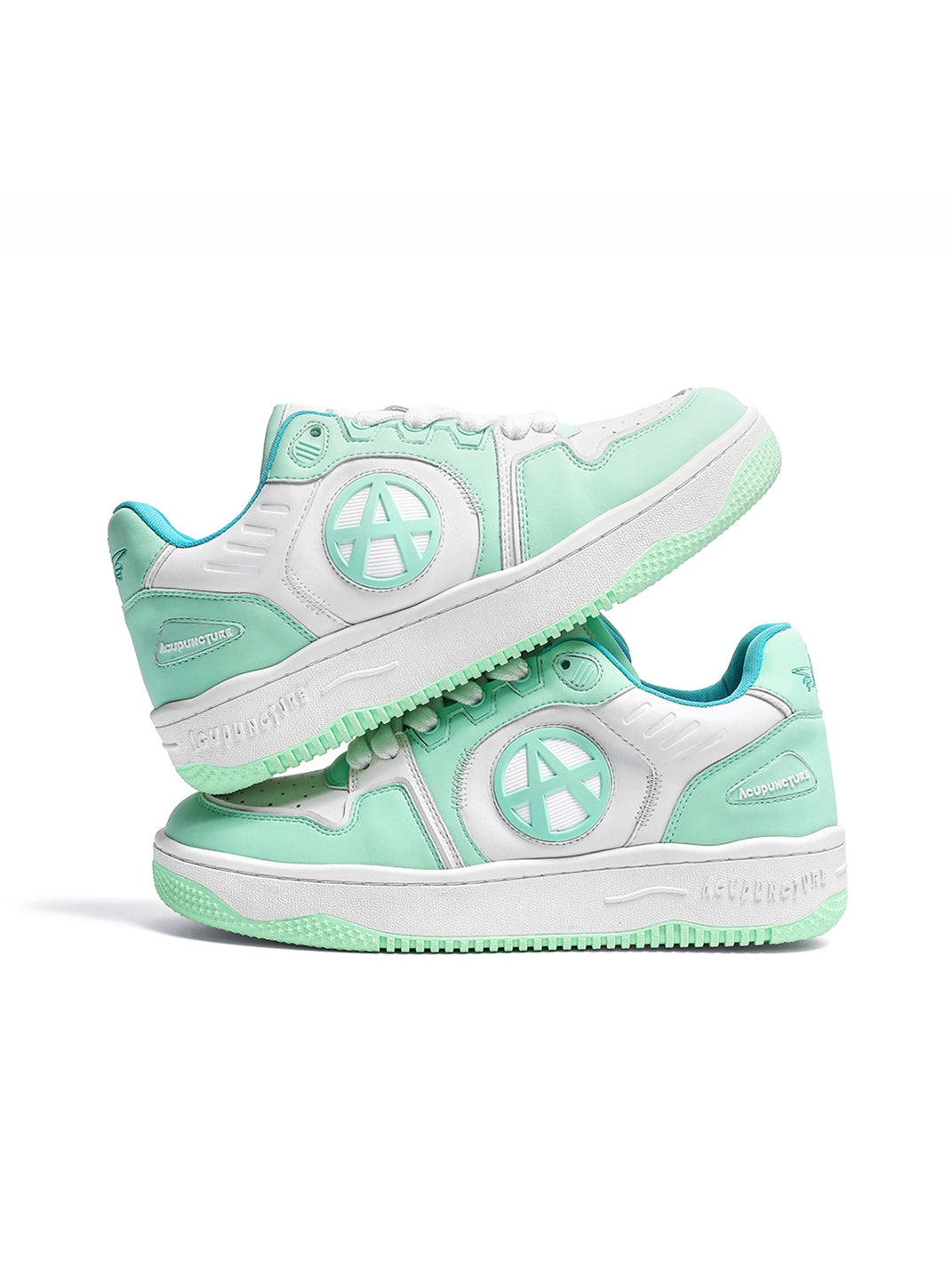 Circle-Logo Colorblock Skate Sneakers - Skipkicks