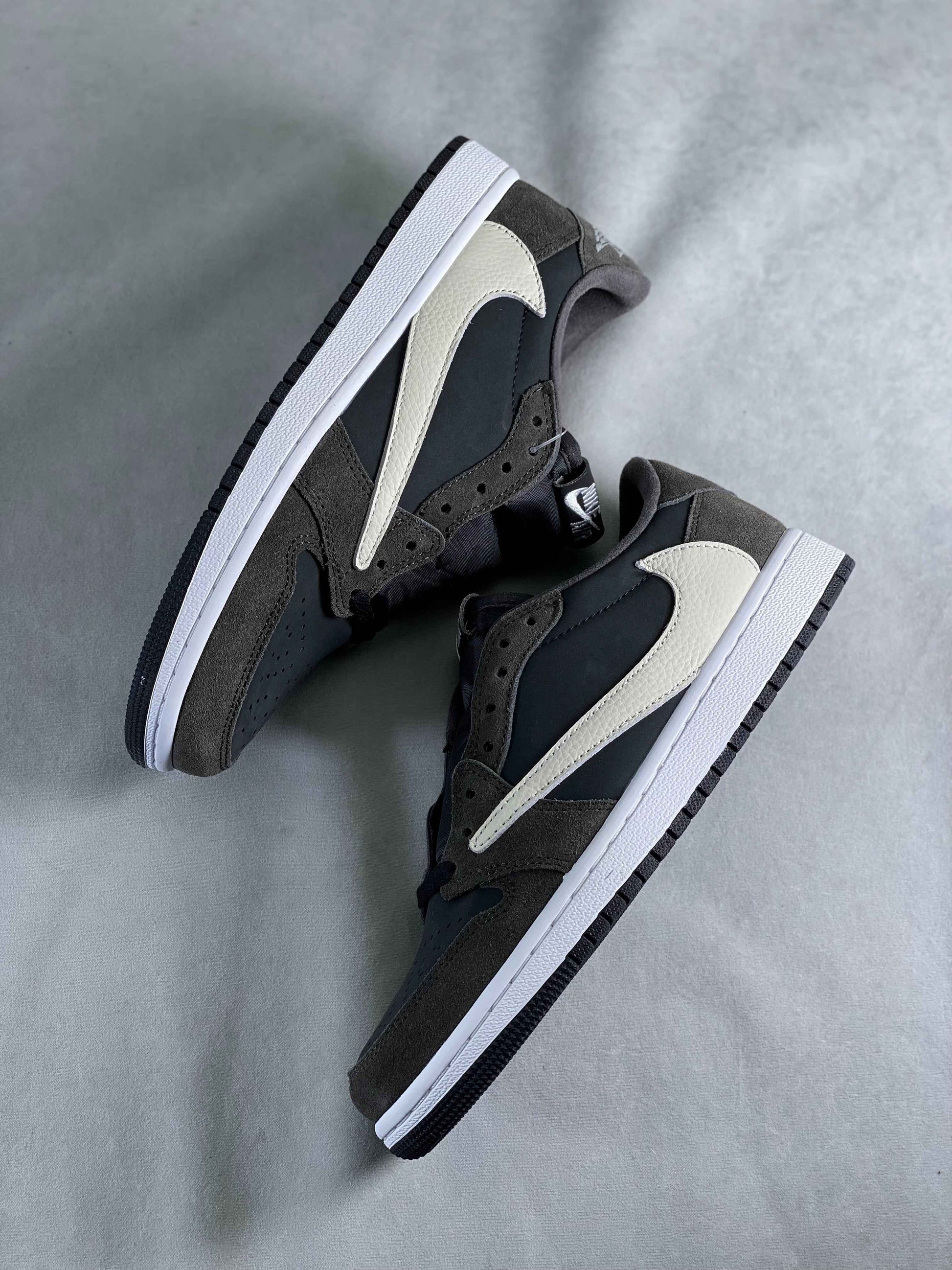 Custom Air Jordan 1 Low Travis Scott x Fragment CQ4277 003 Sneakers