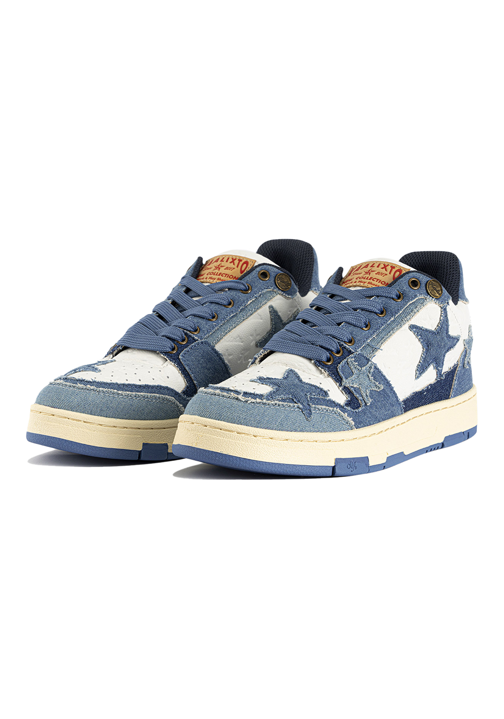 Distressed Denim Star Low-Top Sneakers - Skipkicks