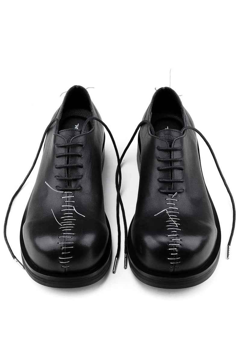 Black Leather Oxford Shoes with Stitch Detail