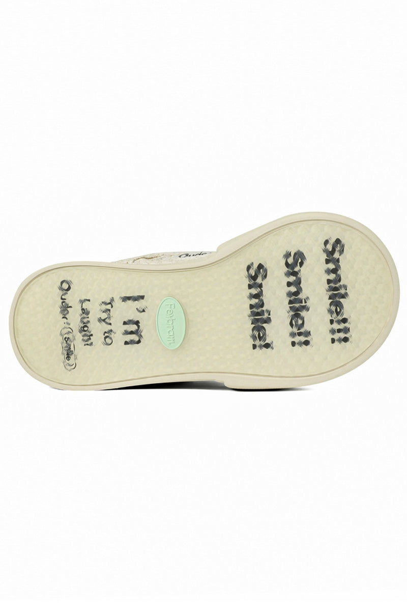 Cream Textured Low-Top Sneaker - Skipkicks