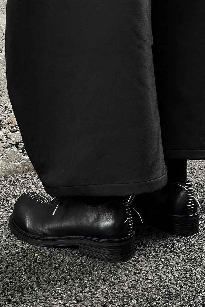 Black Leather Oxford Shoes with Stitch Detail