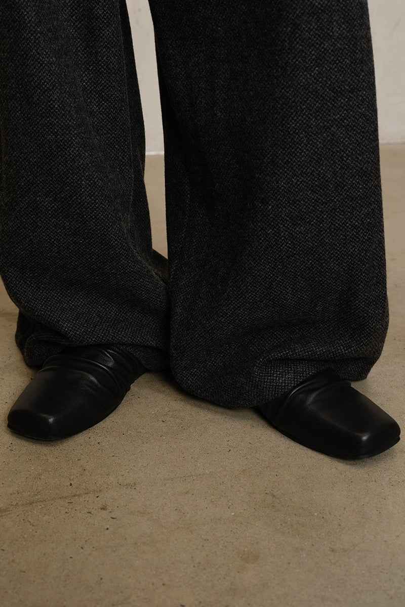 Black Ruched Leather Mules
