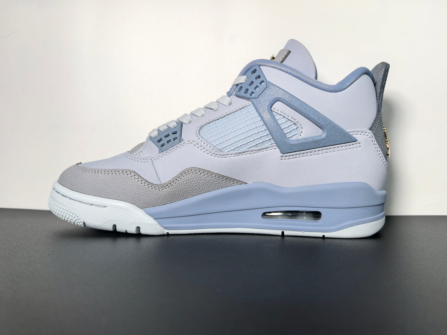 Air Jordan 4 Retro: Georgetown PE for the Ultimate Sneaker Experience