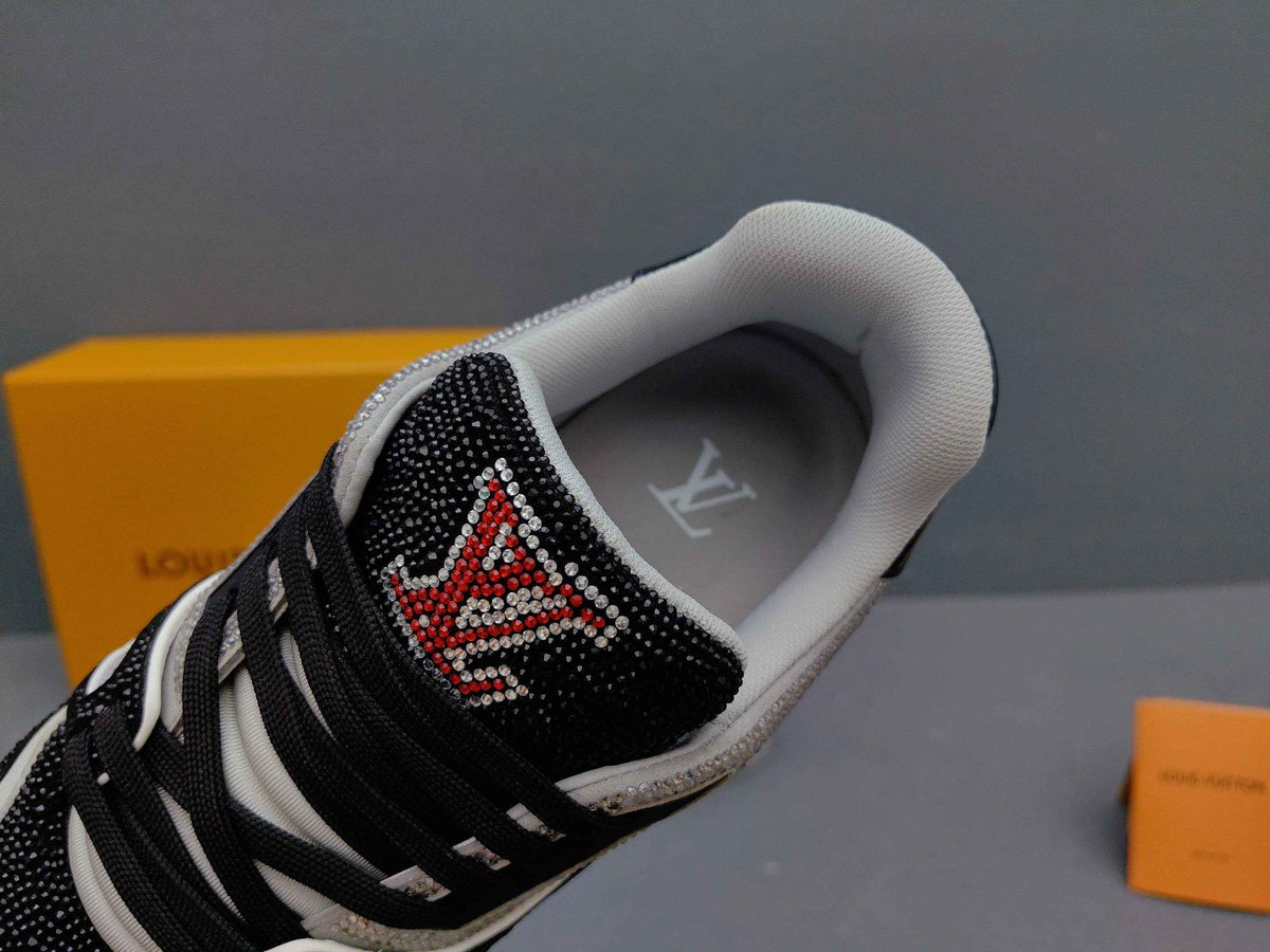 Virgil Abloh x Monogram Sneakers AS00400-03