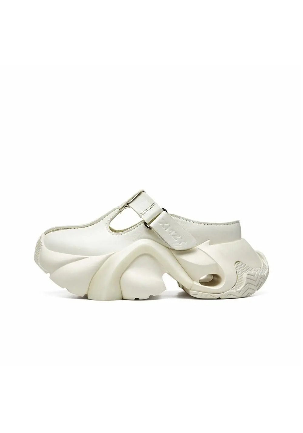 Black Platform Closed-Toe Slides - Skipkicks