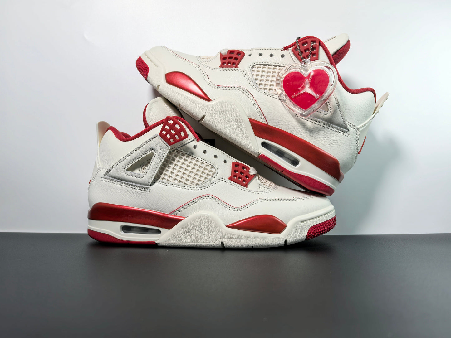 Air Jordan 4 Retro: Elevate Your Style and Performance