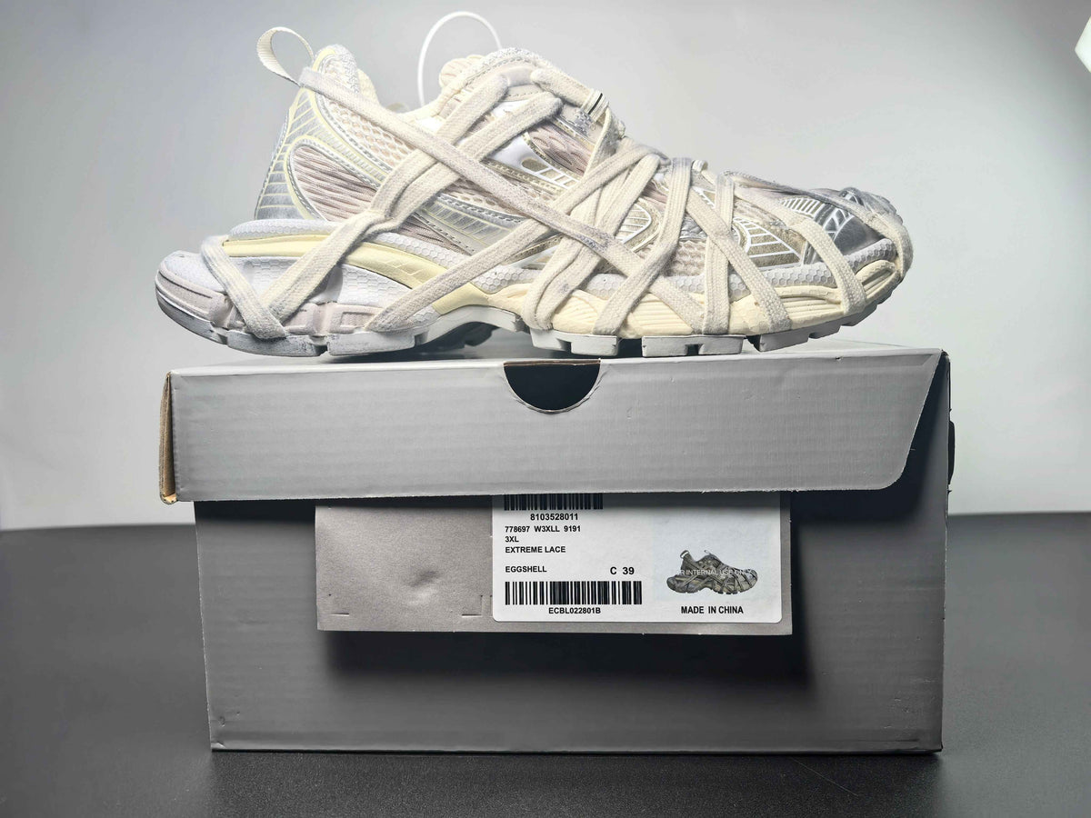 Balenciaga Runner 3XL Extreme Lace balenciaga