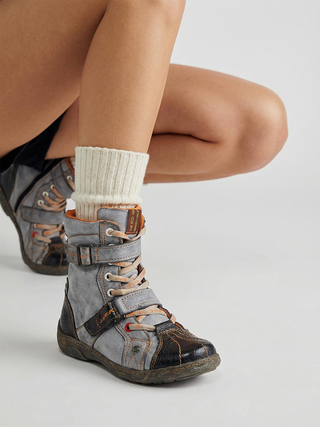 Fleece-Lined Hand-Stitched Mid-Calf Boots - Skipkicks
