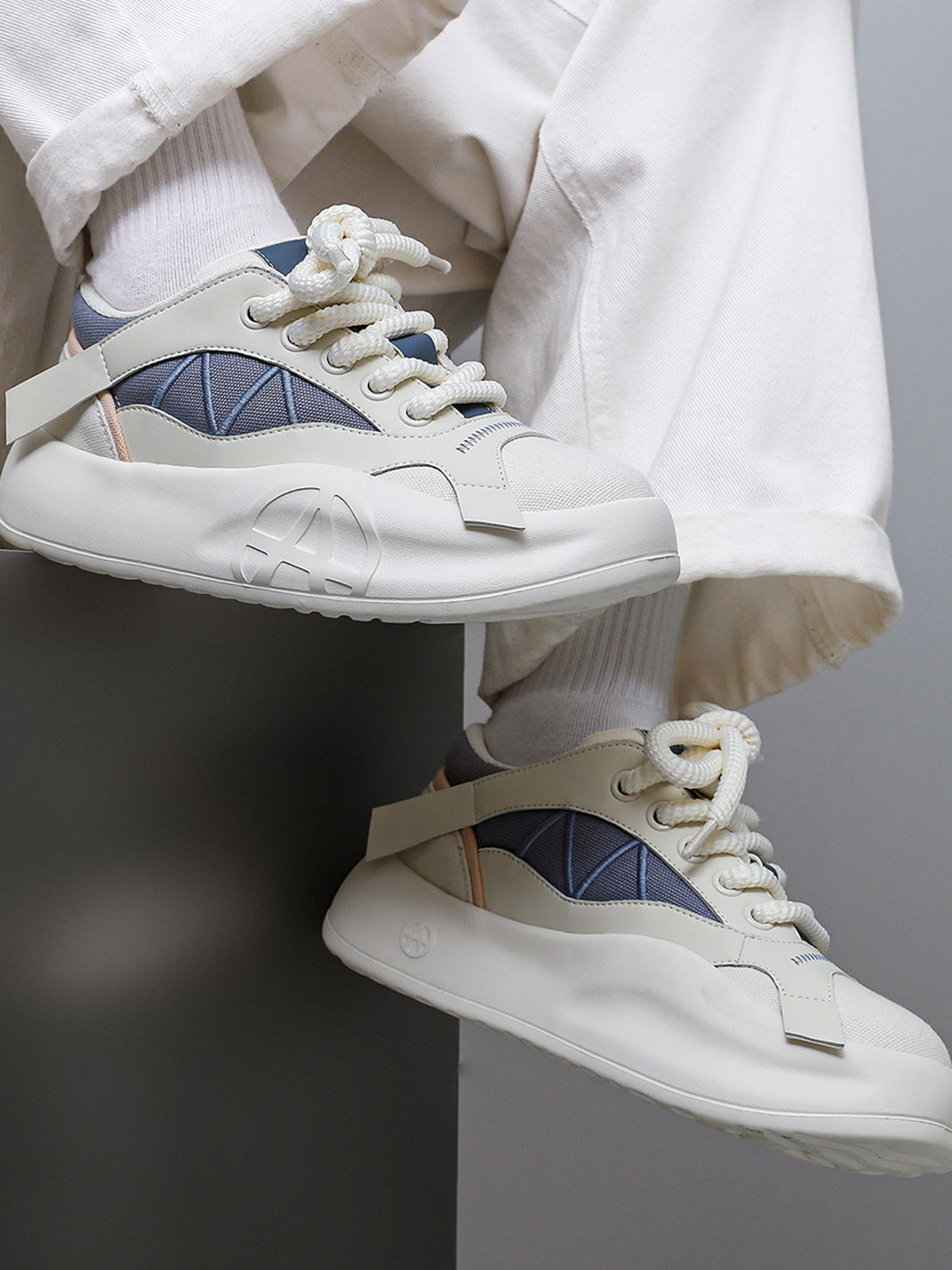 Geometric Panel Platform Runner Sneakers - Skipkicks