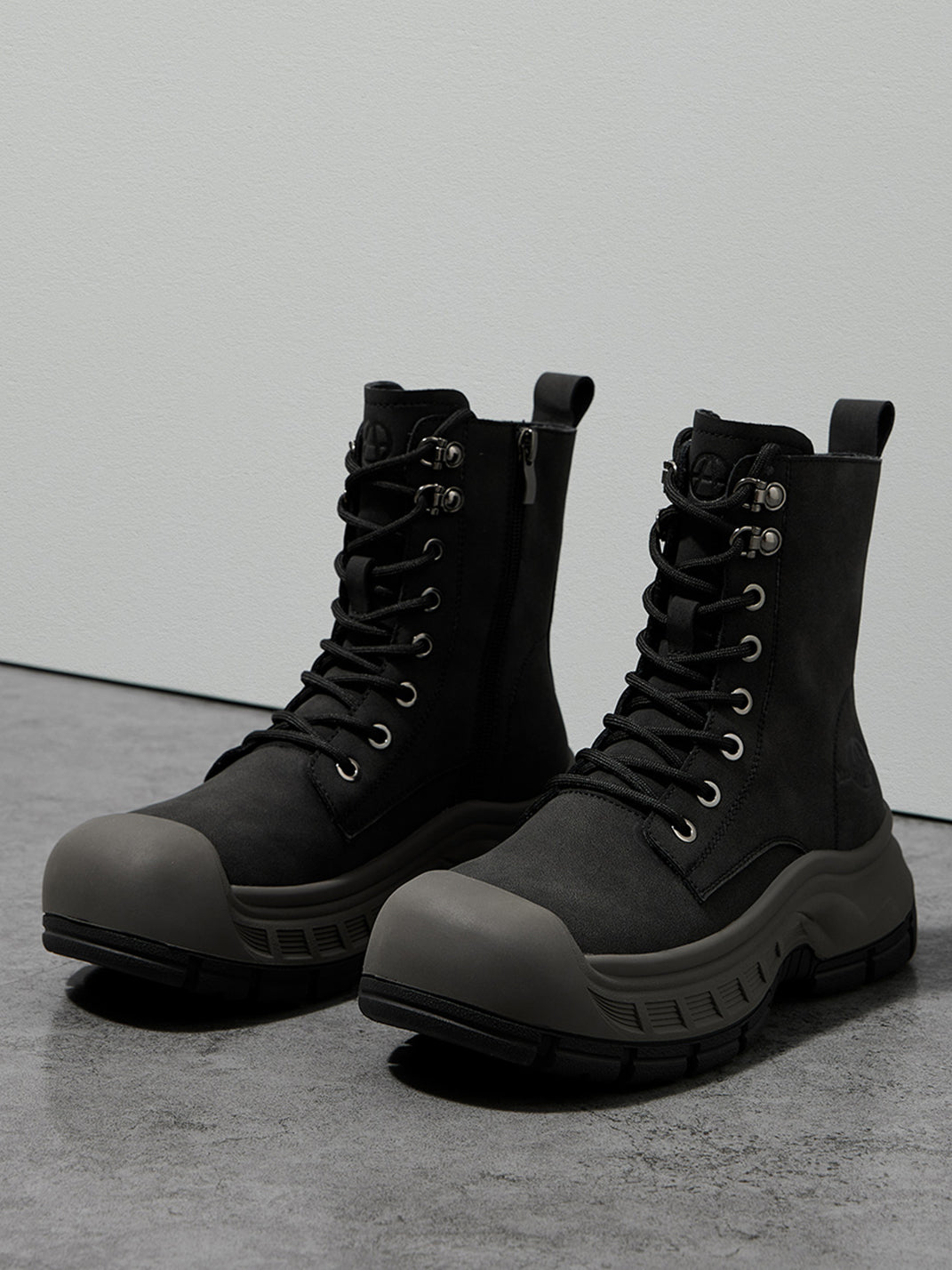 Gray Protective-Toe Platform Combat Boots - Skipkicks