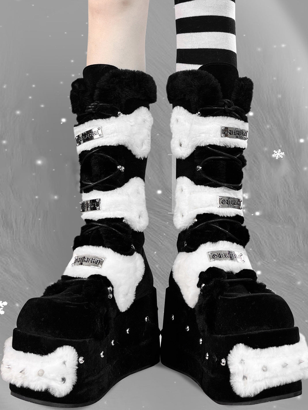 Black Bear-Applique Faux-Fur Platform Boots - Skipkicks