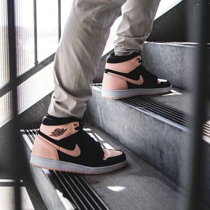 Custom Air Jordan 1 High OG Crimson Tint AJ1 High Q