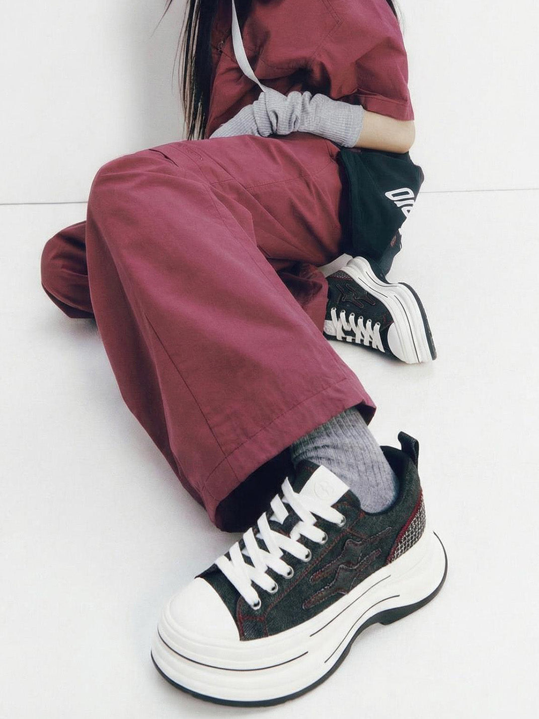 Black-Red 7 cm Layered Canvas Sneakers - Skipkicks