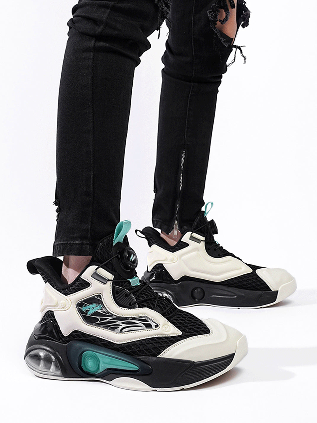 Black Air-Cushion Runner Sneakers - Skipkicks