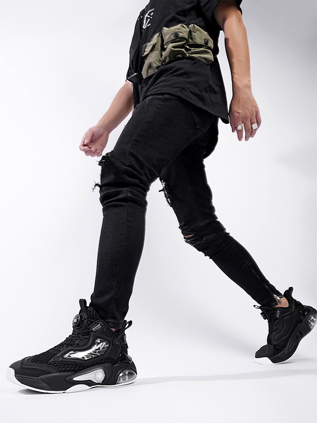 Black Air-Cushion Runner Sneakers - Skipkicks