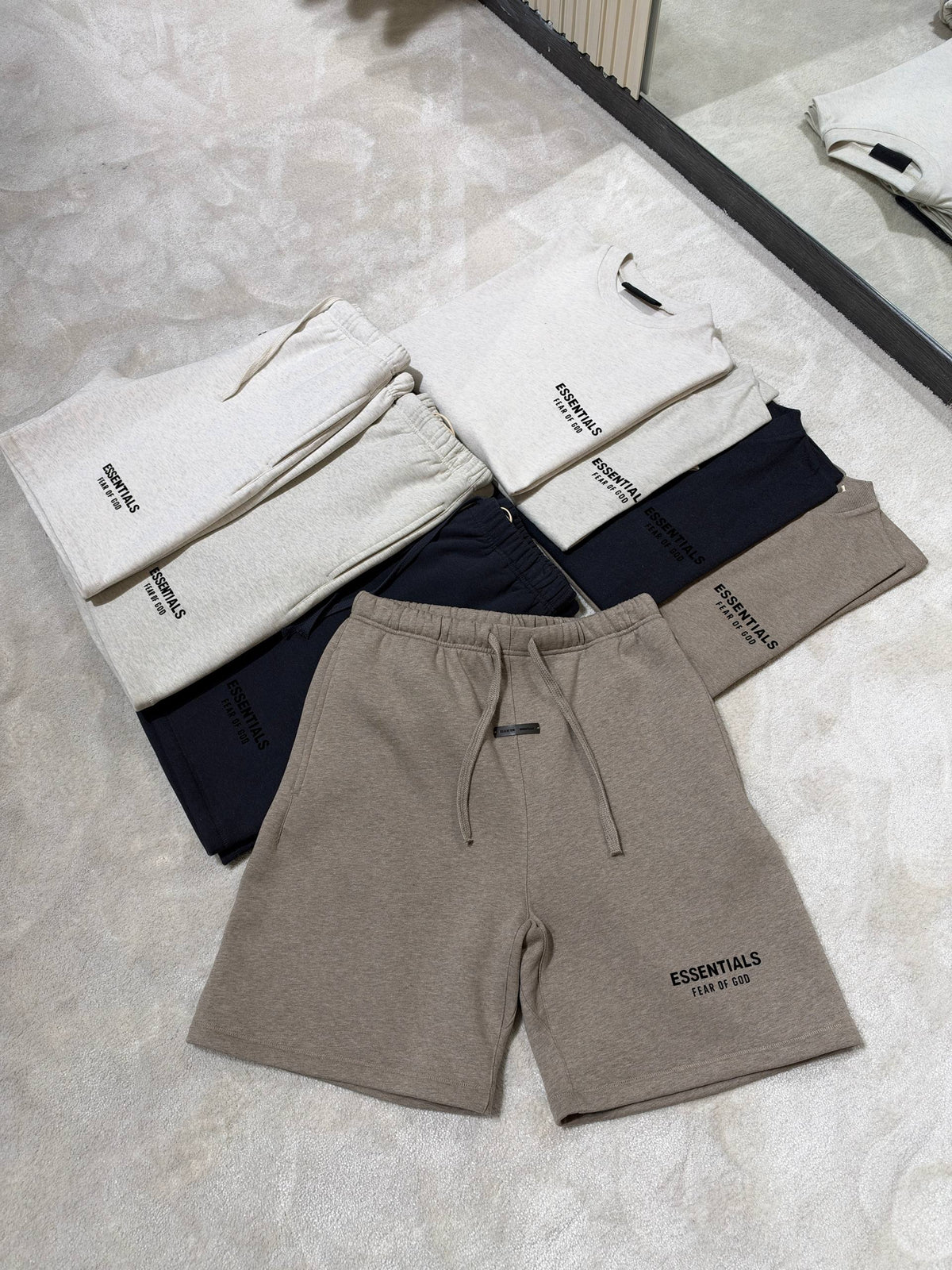 Essentials Set