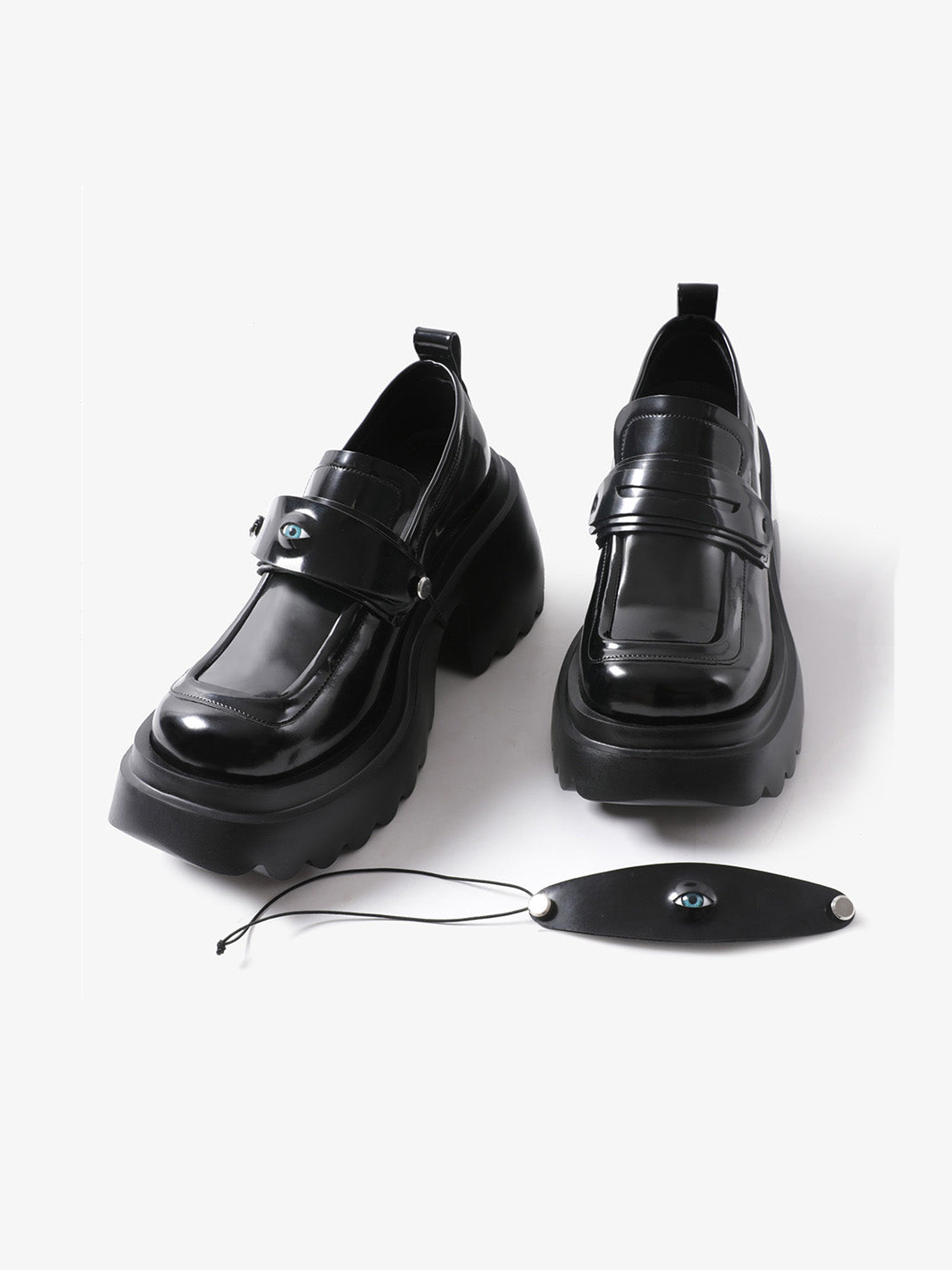 Black Ocular-Accent Lug-Sole Loafers - Skipkicks