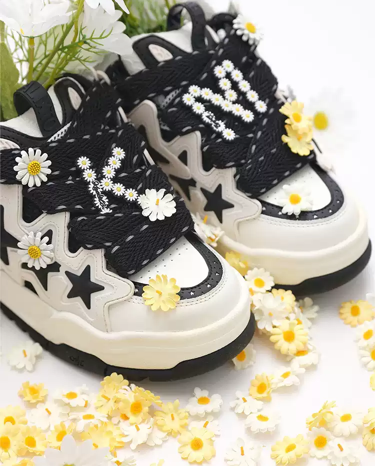 Reflective Daisy Star Chunky Sneakers - Skipkicks