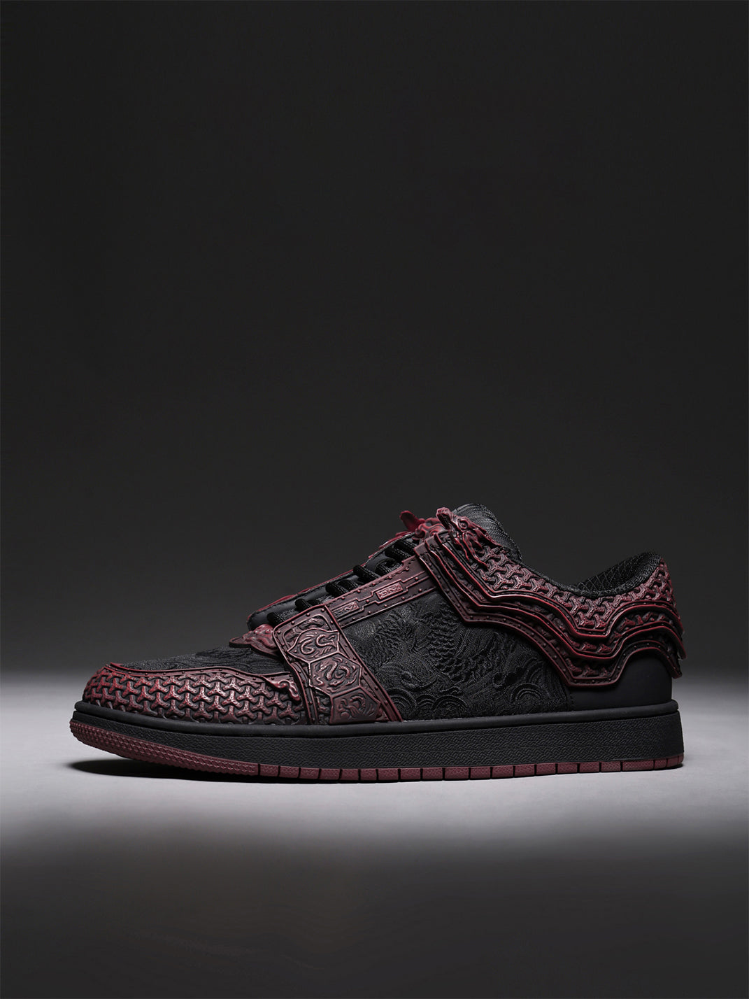 Crimson Jin Yi Wei Embossed Low-Top Sneakers - Skipkicks