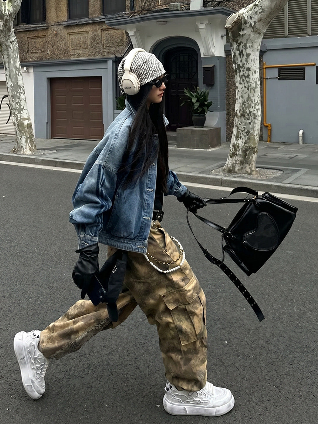 Distressed White Tai Chi Panda Platform Sneakers - Skipkicks