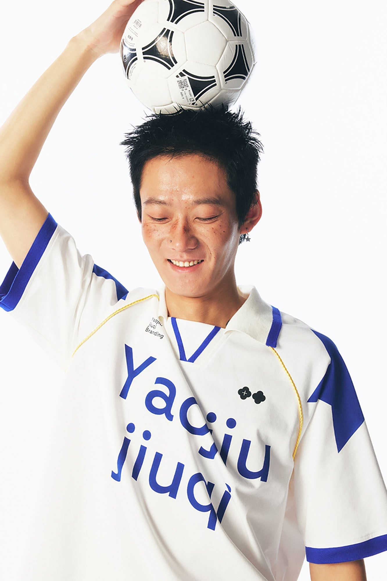 Retro Contrast-Panel V-Neck Jersey