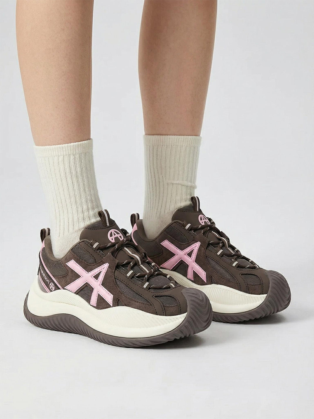 Star-Lace Wave-Sole Chunky Sneakers - Skipkicks