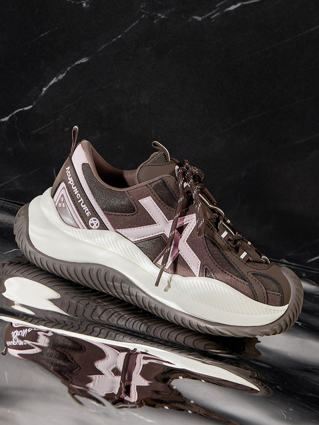 Star-Lace Wave-Sole Chunky Sneakers - Skipkicks