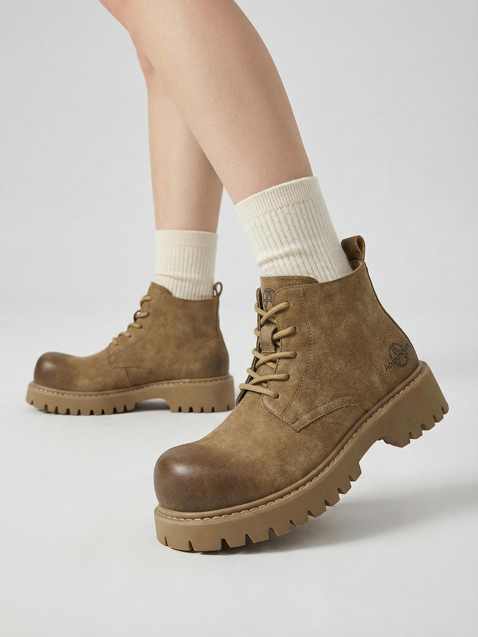 Tan Round-Toe Lug-Sole Work Boots - Skipkicks