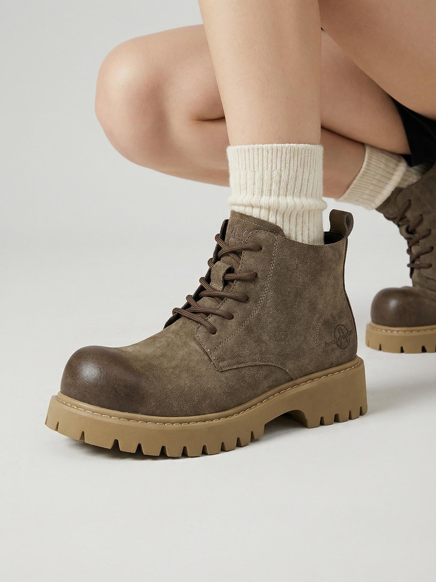 Tan Round-Toe Lug-Sole Work Boots - Skipkicks