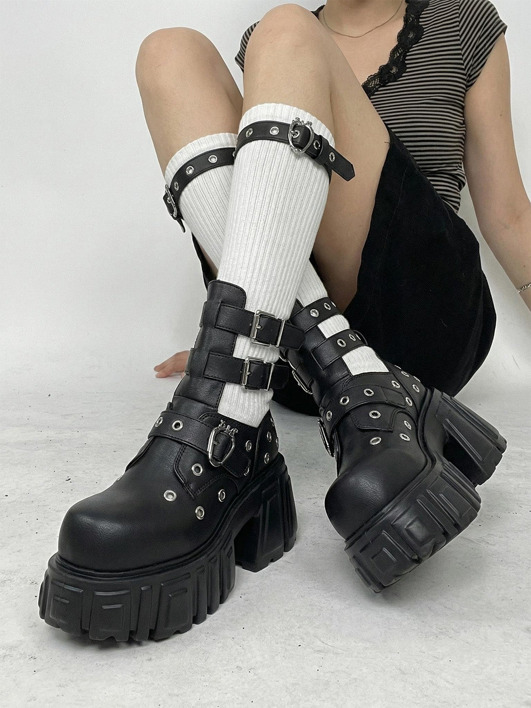 Triple-Strap Cutout Platform Ankle Boots - Skipkicks