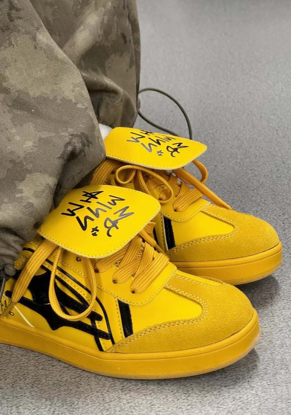 Yellow Graphic Retro Trainer Sneakers - Skipkicks